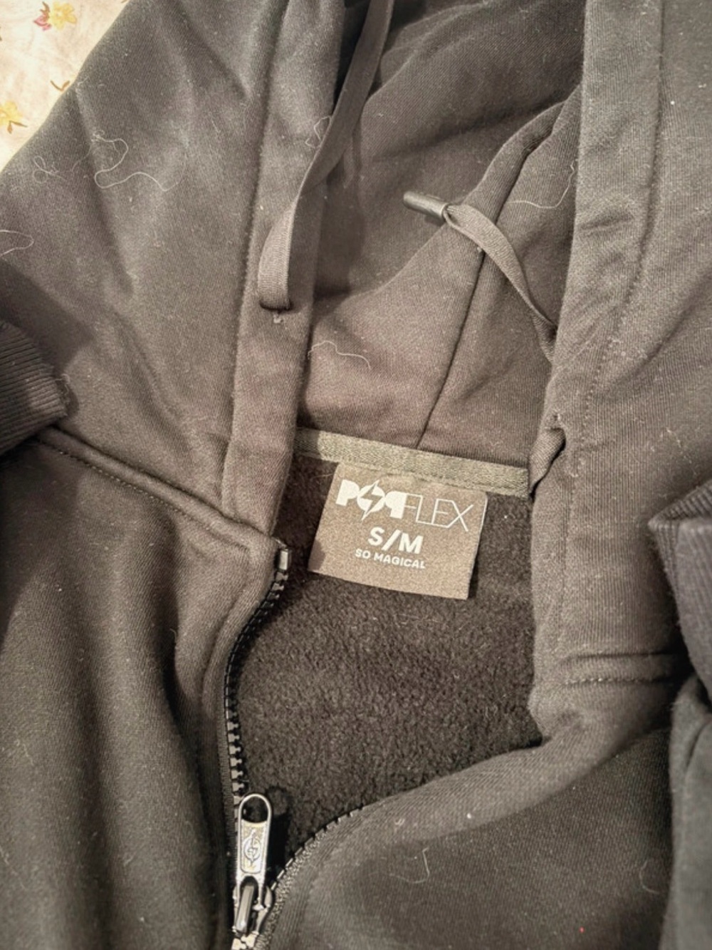 POPFLEX Black Zip-Up Hoodie Sweater - Picture 2 of 2
